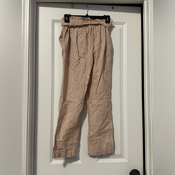 Like new Sienna Sky pants size M - Picture 2 of 3